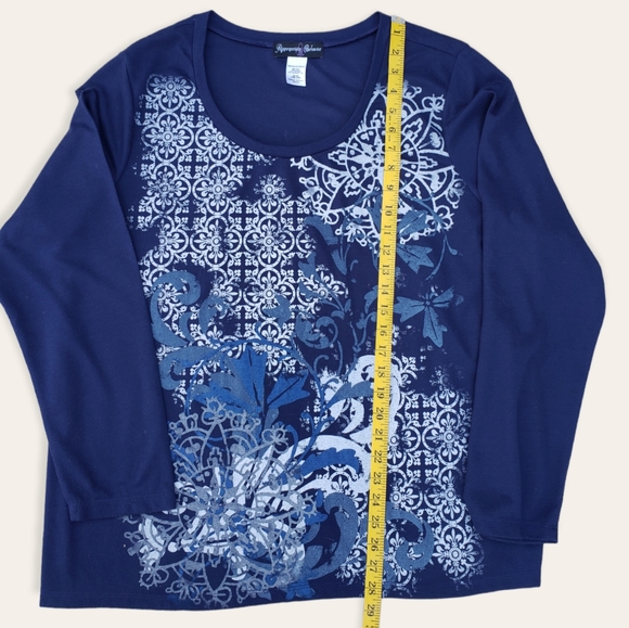 Flannel Blue Filagree long sleeve top - Picture 4 of 7